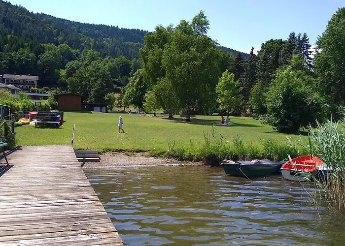 Geraeumige Mit Seezugang * Altossiach